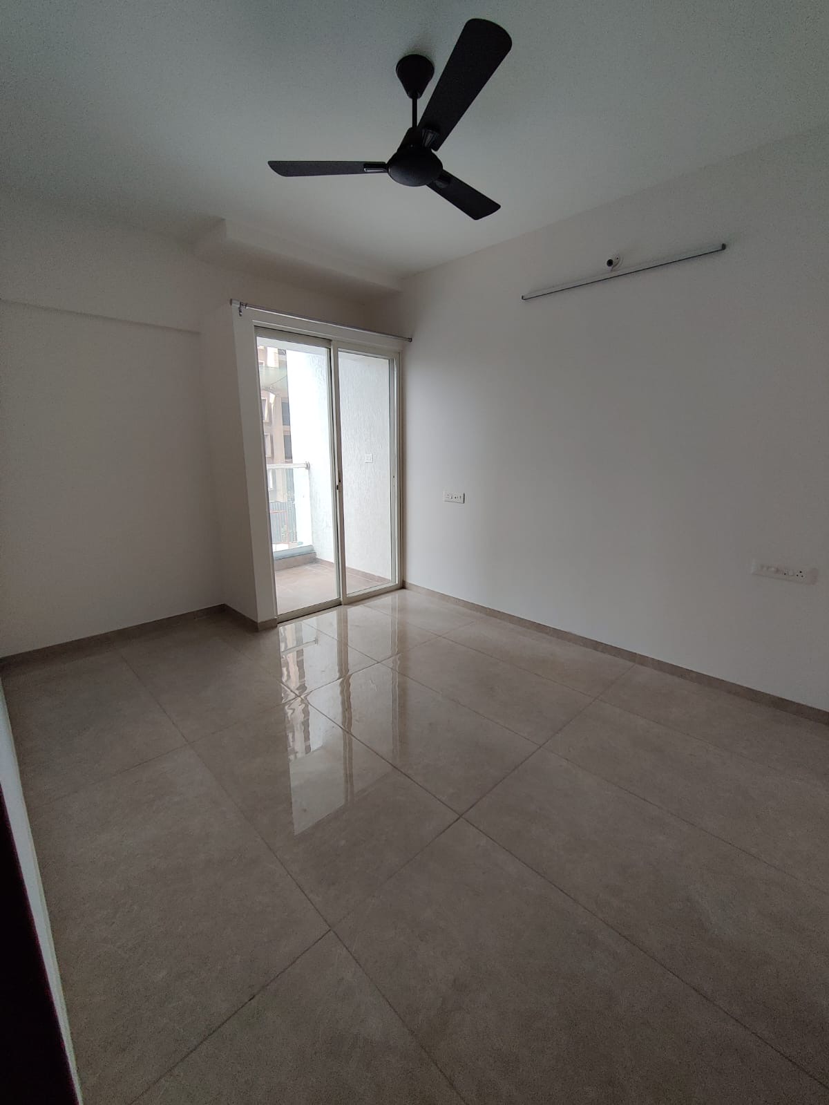 55e233f0-688a-43fd-a25f-4203ab4a8d28